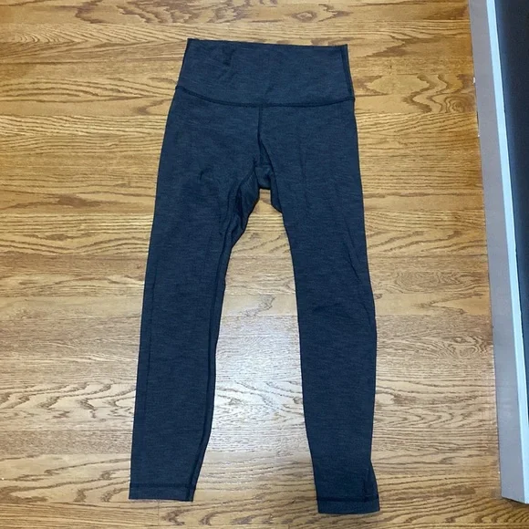 Lululemon wonder unders - Picture 4 of 6